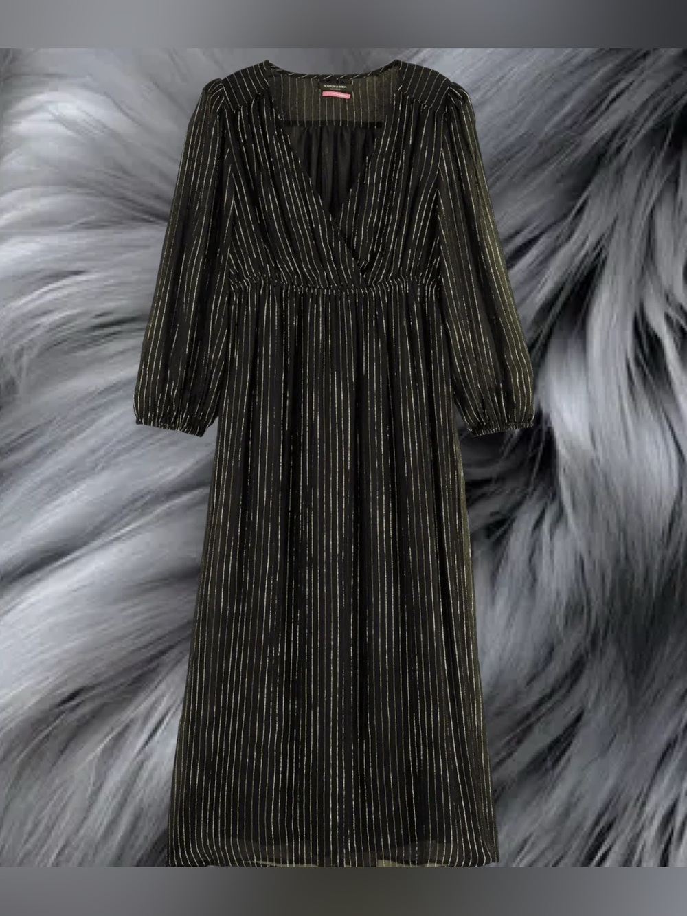 Elegant Black Sparkle Metallic-Striped Midi Dress with Puff Sleeves - Picture 2 of 5